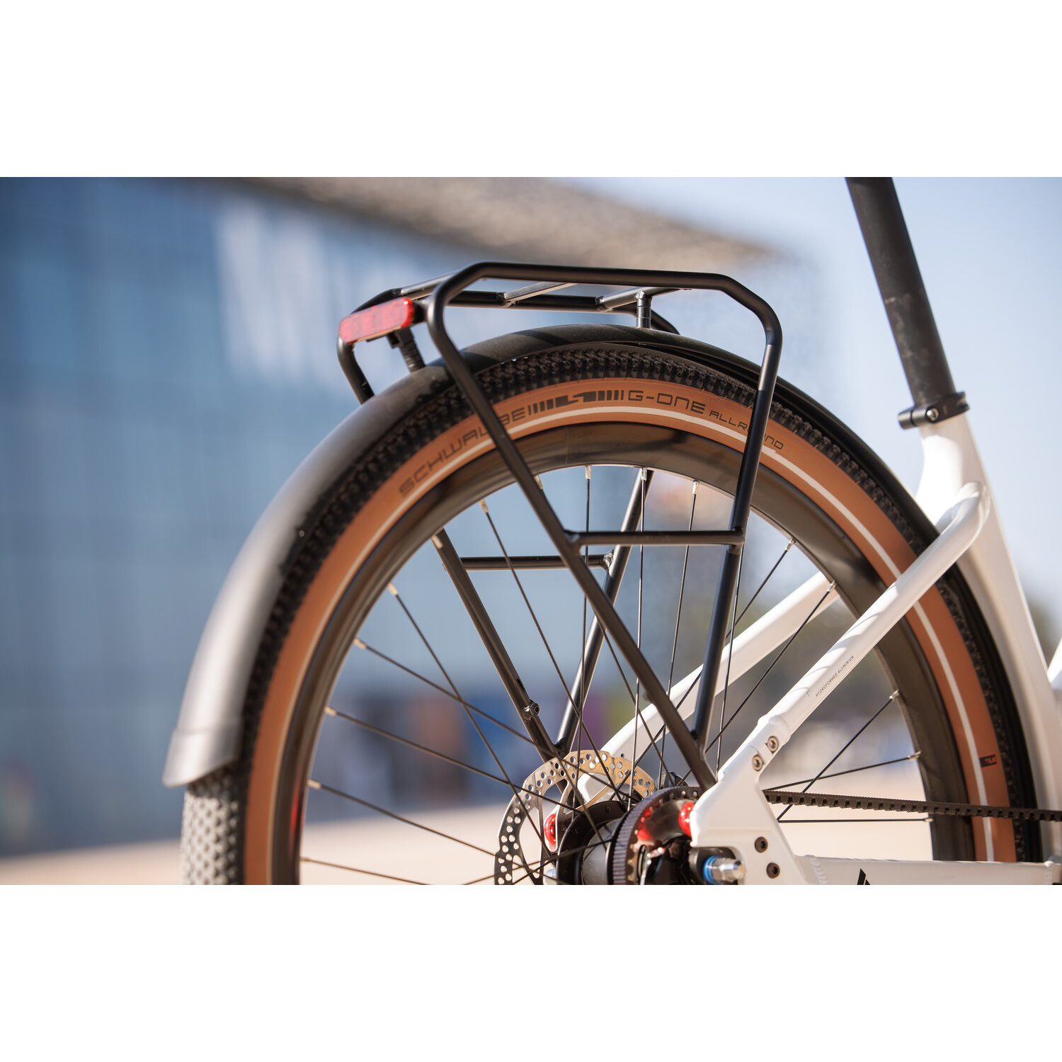 Bulls Sturmvogel Evo Belt E-Bike City Bike Herren 29" weiß