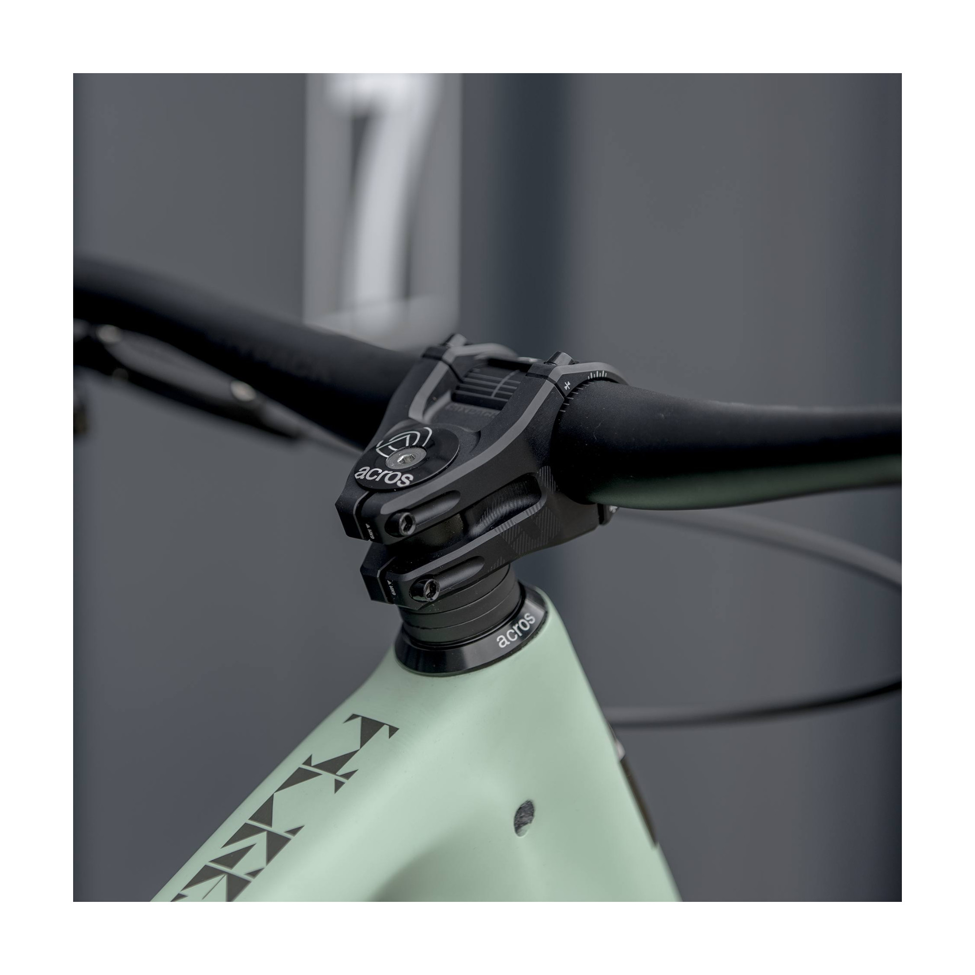 Sixpack Millenium Your Part 35/31,8 MTB Vorbau schwarz
