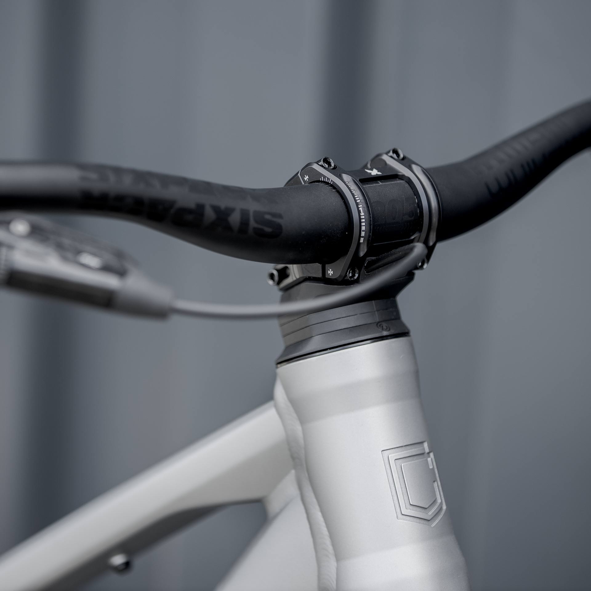 Sixpack Millenium805 35 / 30 mm MTB-Lenker schwarz