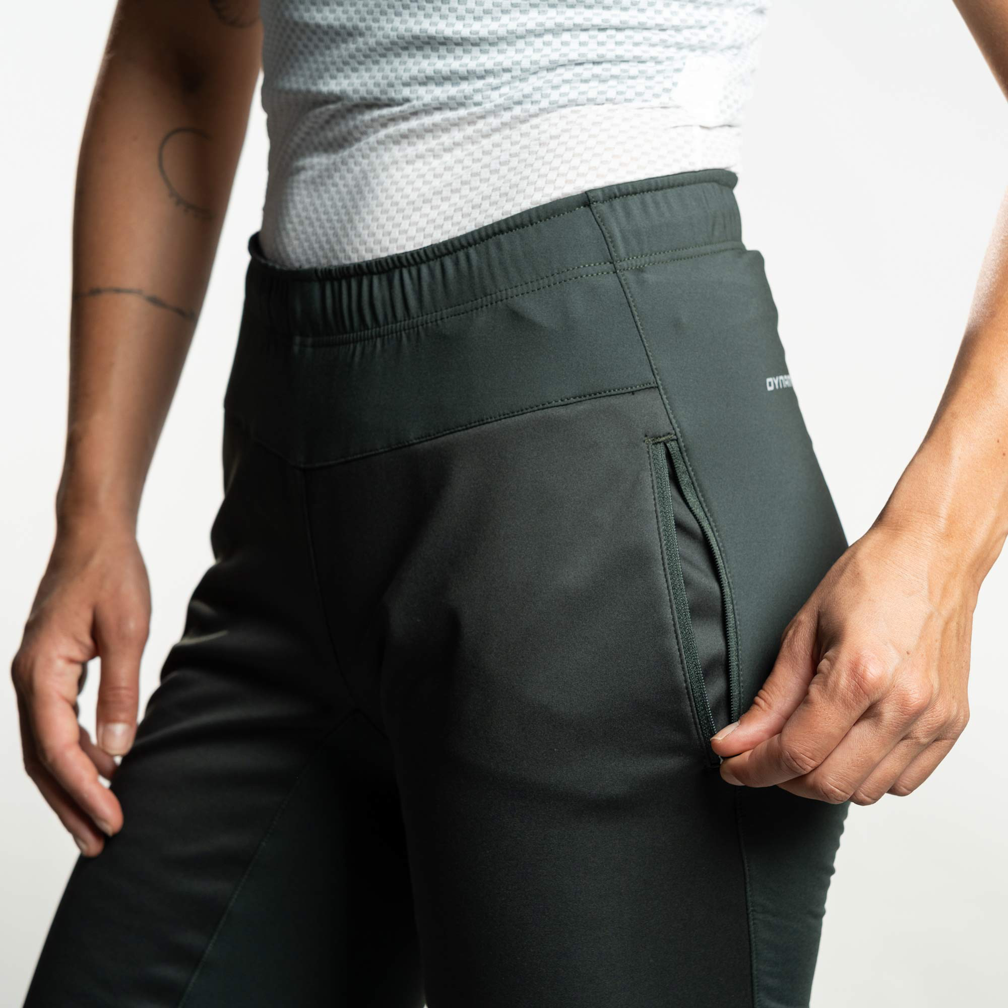 Dynamics Thermo Windschutz Radhose Damen