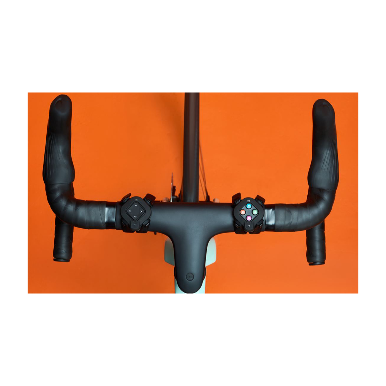 Elite Rollentrainer Avanti mit Zwift Cog und Click Schalthebel