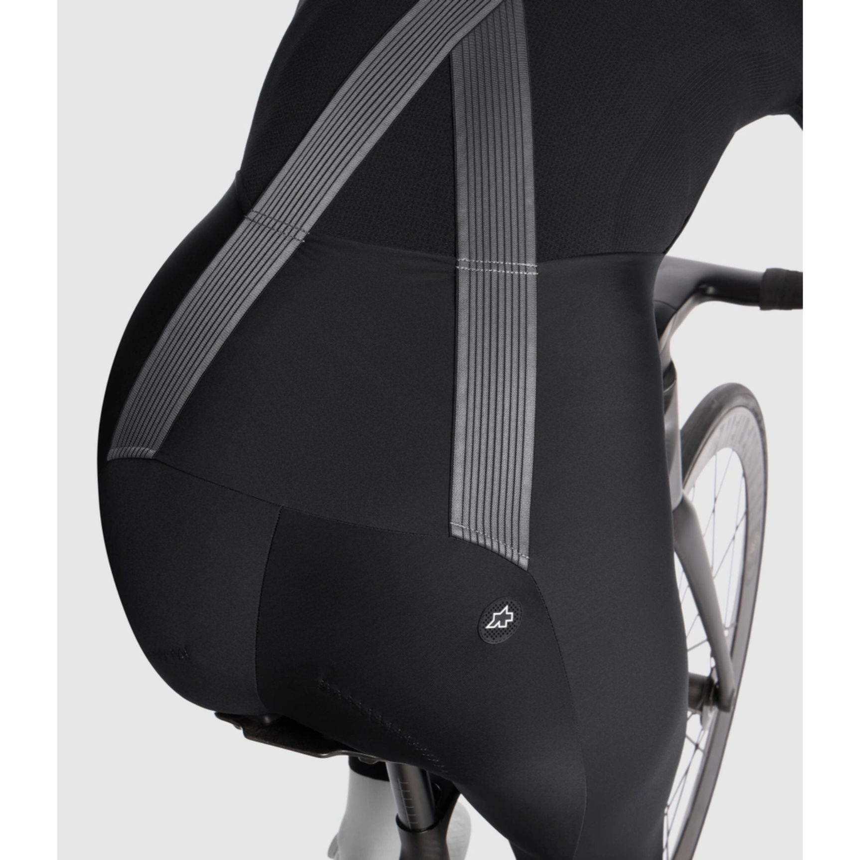 Assos Uma GT Hashoogi S11 Winter Trägerhose lang Damen