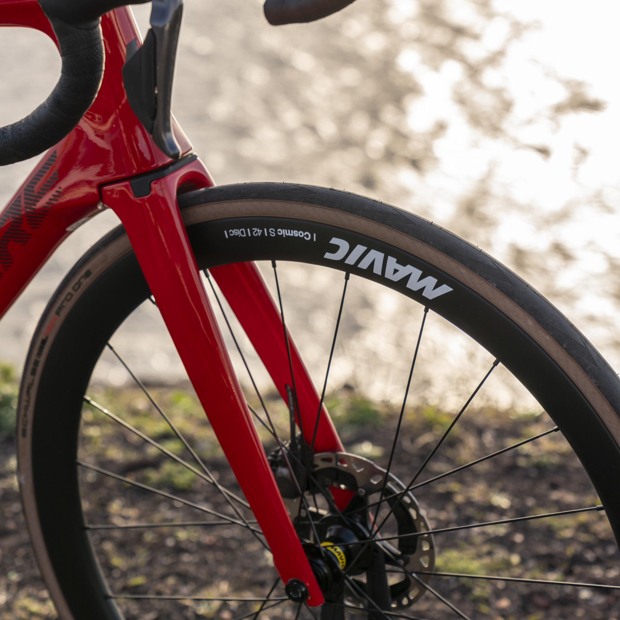 Mavic Cosmic S 42 Carbon Disc 28" Laufradsatz